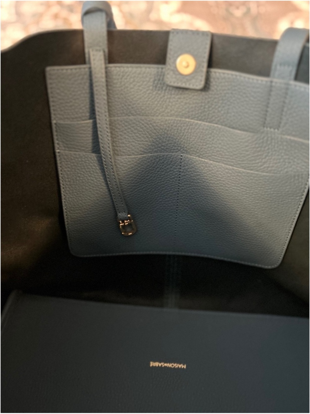 Maison de Sabre Blue Leather Tote Bag with Interior Pockets - Picture 6 of 11